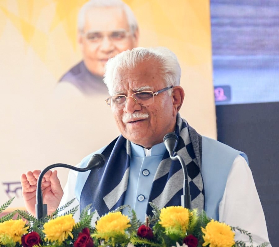 मुख्यमंत्री मनोहर लाल ने अपने पैतृक गांव का मकान घोषित किया: शिक्षा के लिए बनेगी लाइब्रेरी